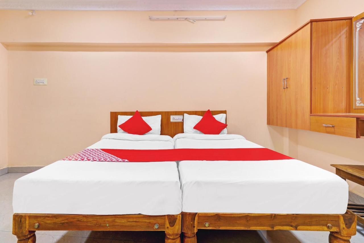Oyo 81409 Hotel Sivajothi Thoothukudi Extérieur photo