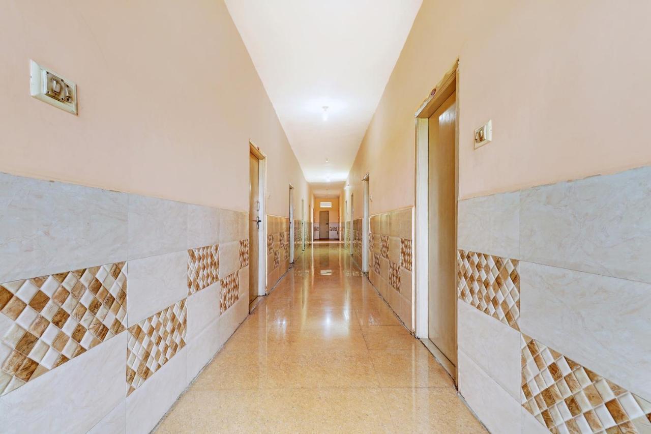 Oyo 81409 Hotel Sivajothi Thoothukudi Extérieur photo